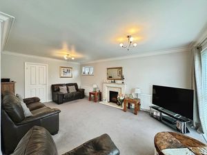 Photo 18- click for photo gallery